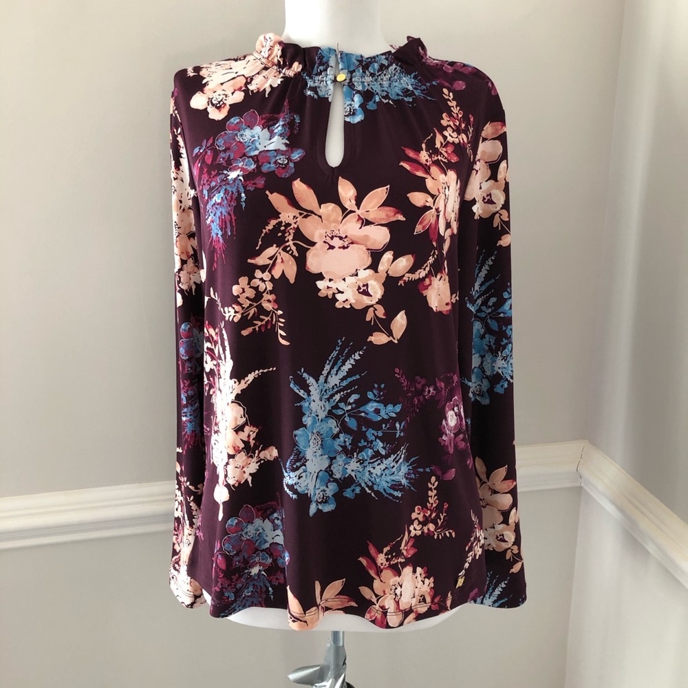 Calvin Klein floral keyhole top